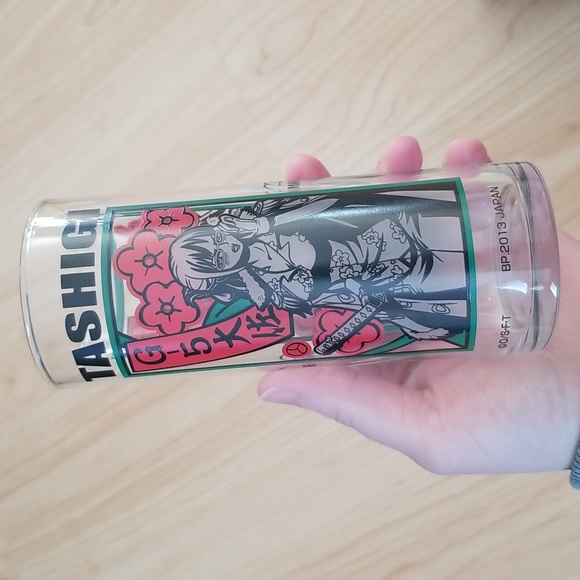 One piece glass set of 2 - Picture 2 of 5